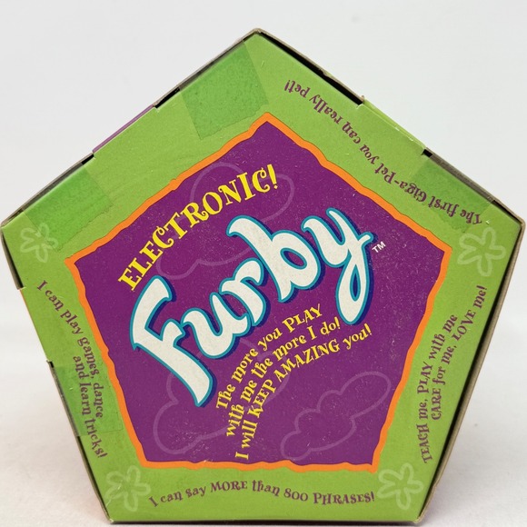 Furby  Model 70-800 Giraffe Toy Collectible Blue Eyes Factory Sealed 1998 NEW - Picture 7 of 8